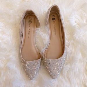 Shoes-Flats